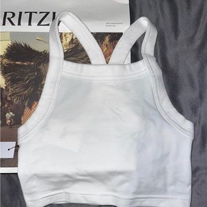 Aritizia white tank- size XXS. New with tags